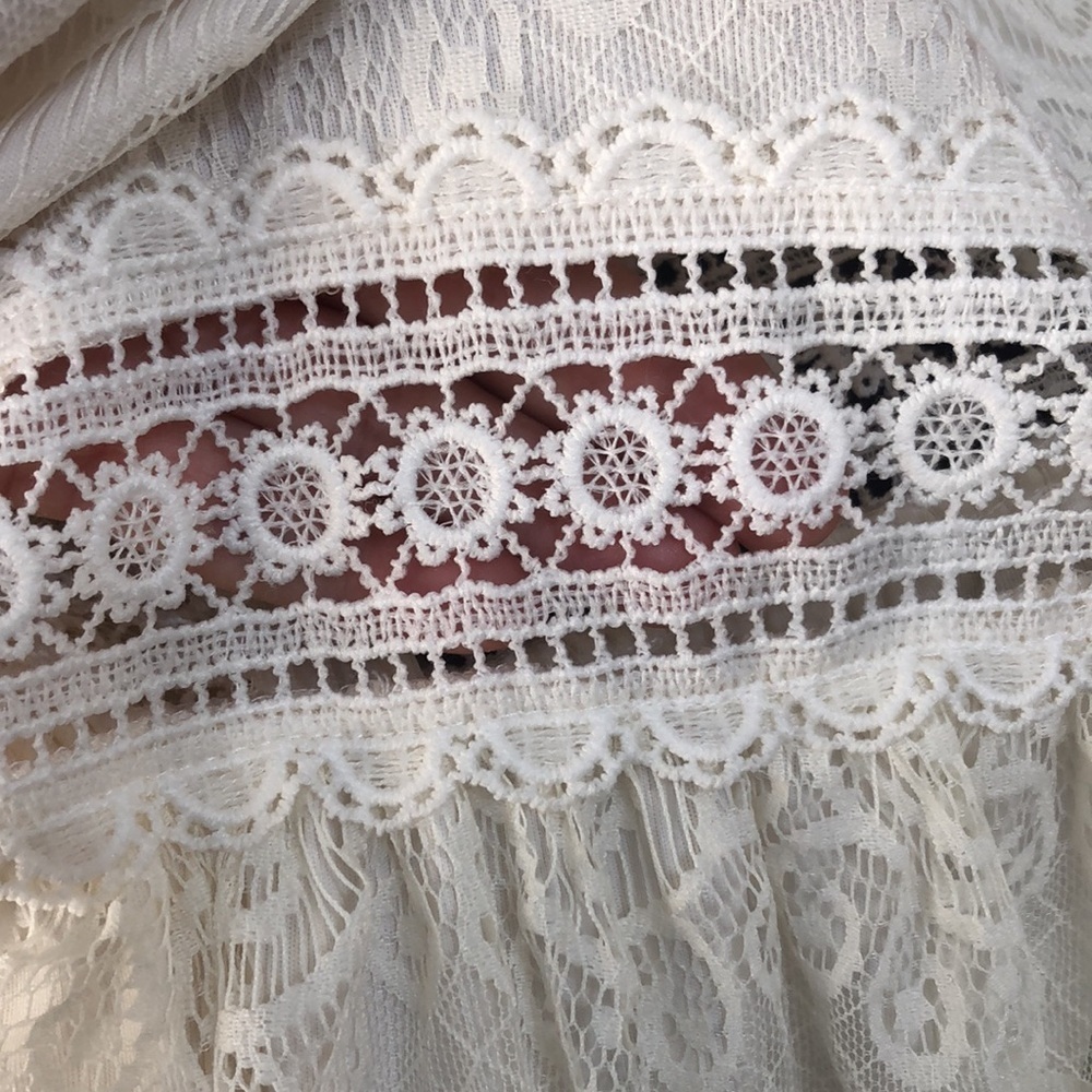Pinky lace dress - Picture 12 of 12